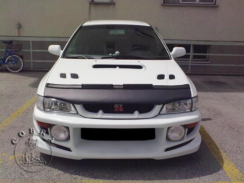 LeBra Front End Bra For Subaru Impreza (2008-2011) - Custom Fit, Black Leather Grain Vinyl